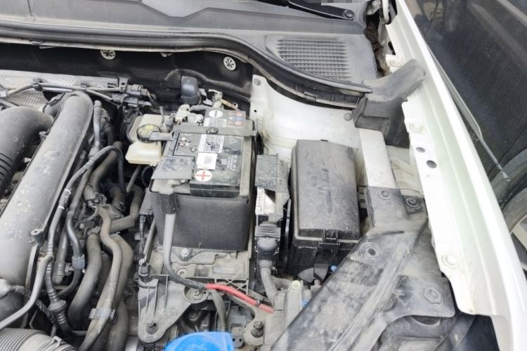 Used Volkswagen Tharu 2022 280TSI Two-Wheel Drive Trend Edition Engine Bay Left