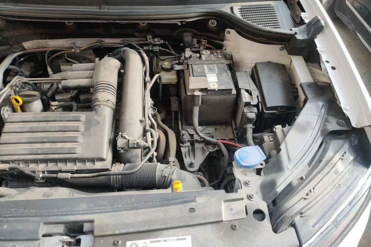 Used Volkswagen Tharu 2022 280TSI Two-Wheel Drive Comfort Edition Engine Bay Left