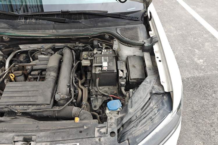 Used Volkswagen Tharu 2022 280TSI Two-Wheel Drive Comfort Edition Engine Bay Left