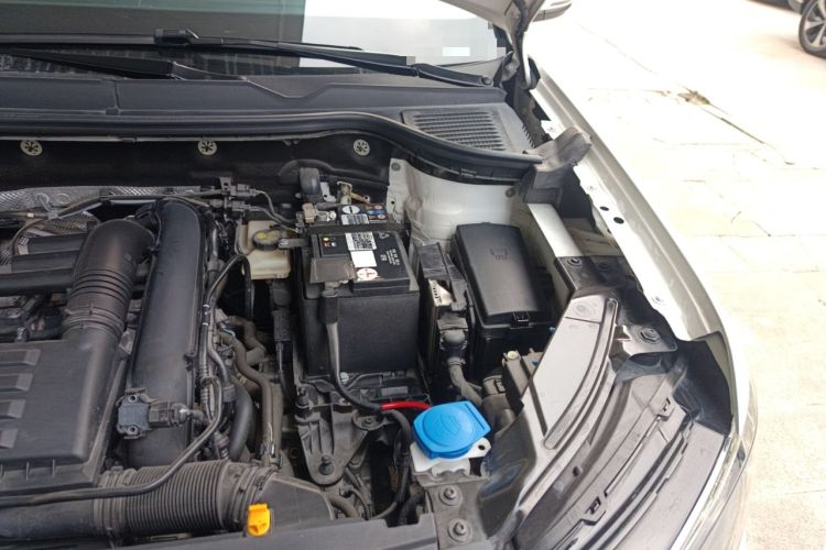 Used Volkswagen Tharu 2022 280TSI Two-Wheel Drive Comfort Edition Engine Bay Left