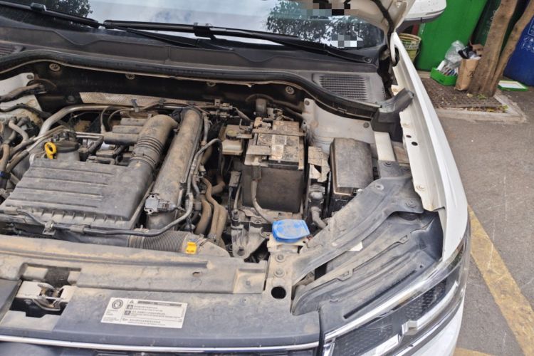 Used Volkswagen Tharu 2022 280TSI Two-Wheel-Drive Luxury Edition Engine Bay Left