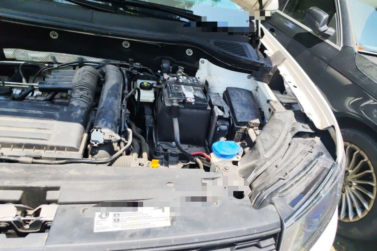 Used Volkswagen Tharu 2022 280TSI Two-Wheel Drive Trend Edition Engine Bay Left