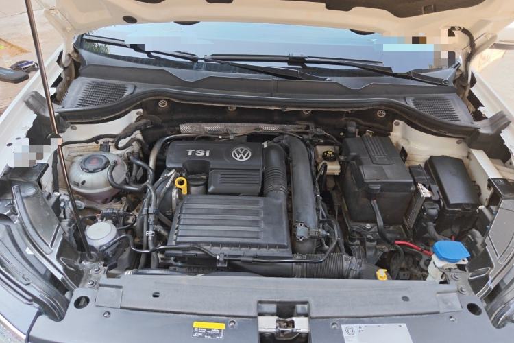 Used Volkswagen Tharu 2022 280TSI Two-Wheel-Drive Luxury Edition Engine Bay