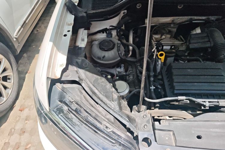 Used Volkswagen Tharu 2022 280TSI Two-Wheel Drive Comfort Edition Engine Bay Right