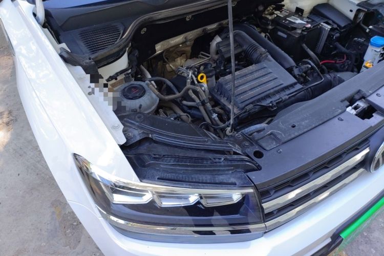 Used Volkswagen Tharu 2022 280TSI Two-Wheel Drive Comfort Edition Engine Bay Right