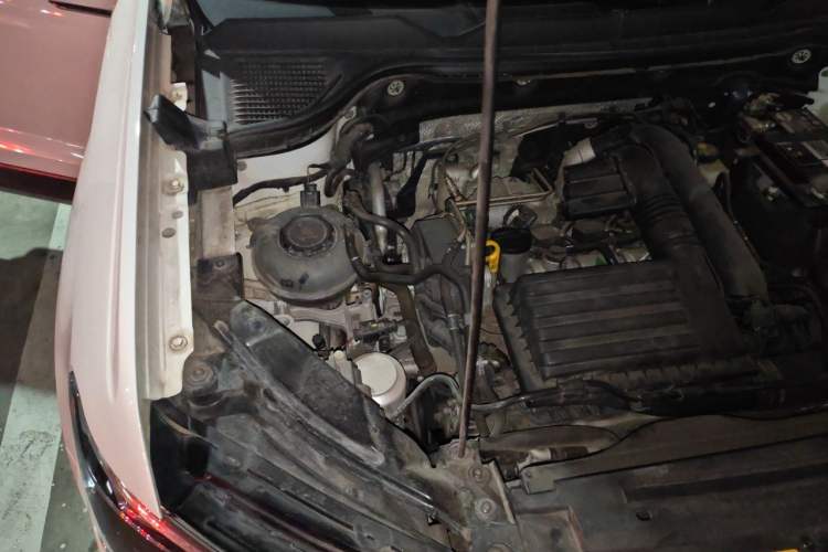 Used Volkswagen Tharu 2022 280TSI Two-Wheel Drive Comfort Edition Engine Bay Right