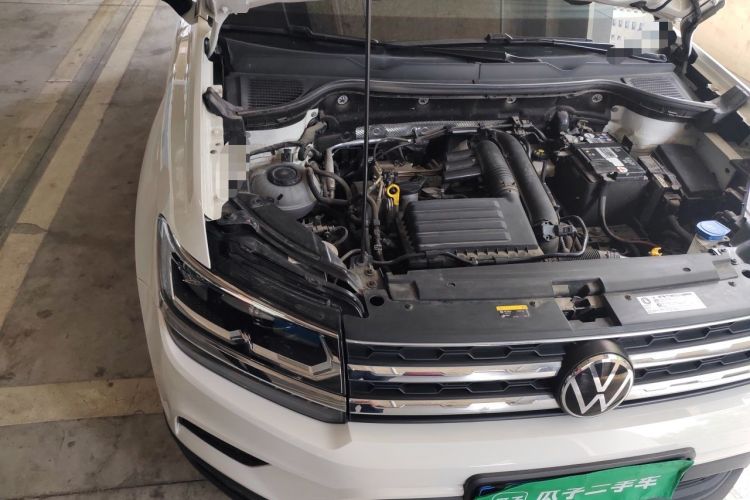 Used Volkswagen Tharu 2022 280TSI Two-Wheel-Drive Luxury Edition Engine Bay Right