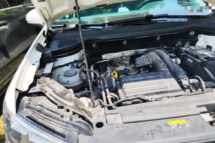 Used Volkswagen Tharu 2022 280TSI Two-Wheel Drive Trend Edition Engine Bay Right