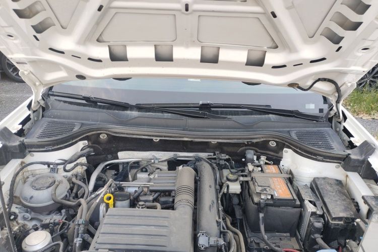Used Volkswagen Tharu 2022 280TSI Two-Wheel-Drive Luxury Edition Engine Bay