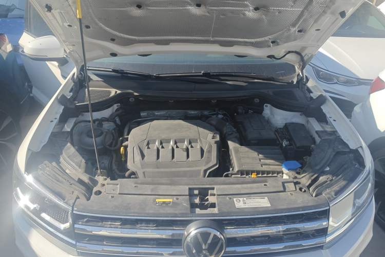 Used Volkswagen Tharu 2022 330TSI Four-Wheel Drive Luxury Edition Engine Bay