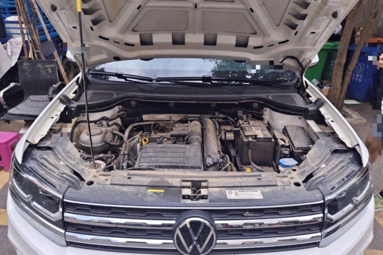 Used Volkswagen Tharu 2022 280TSI Two-Wheel-Drive Luxury Edition Engine Bay
