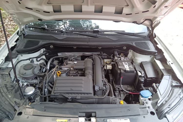 Used Volkswagen Tharu 2022 280TSI Two-Wheel Drive Trend Edition Engine Bay