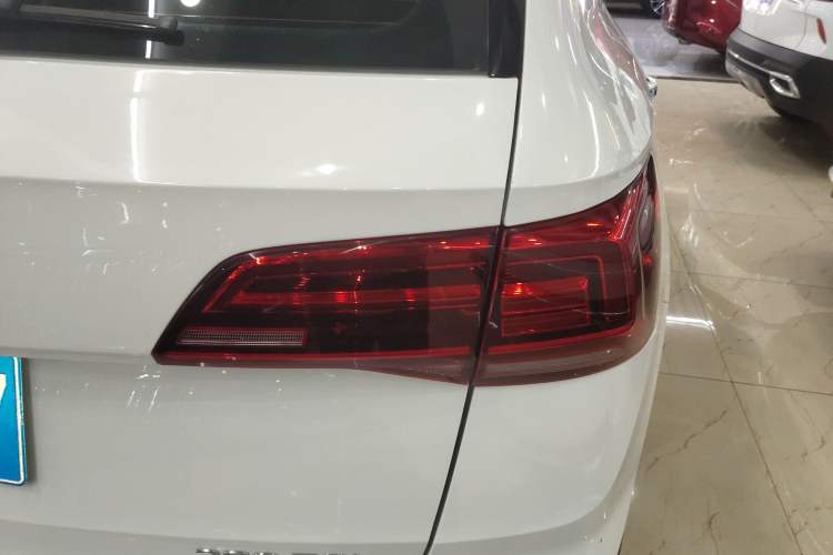 Used Volkswagen Tharu 2022 280TSI Two-Wheel Drive Comfort Edition Exterior 3