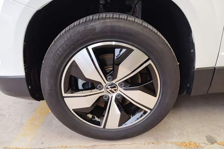 Used Volkswagen Tharu 2022 280TSI Two-Wheel Drive Comfort Edition Exterior 4