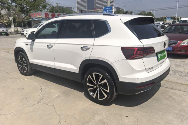 Used Volkswagen Tharu 2022 280TSI Two-Wheel-Drive Luxury Edition Exterior 5