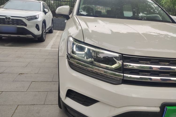 Used Volkswagen Tharu 2022 280TSI Two-Wheel-Drive Luxury Edition Exterior 6