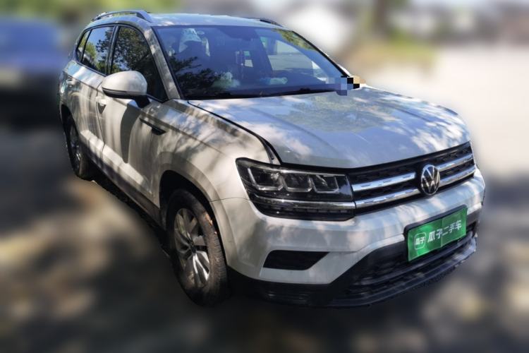 Used Volkswagen Tharu 2022 280TSI Two-Wheel Drive Trend Edition Front Right 45 Deg