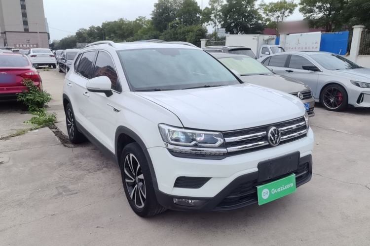 Used Volkswagen Tharu 2022 280TSI Two-Wheel-Drive Luxury Edition Front Right 45 Deg