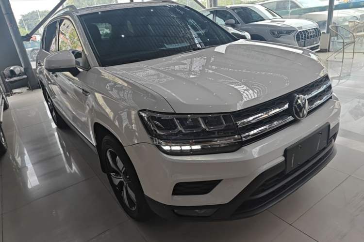 Used Volkswagen Tharu 2022 280TSI Two-Wheel Drive Comfort Edition Front Right 45 Deg