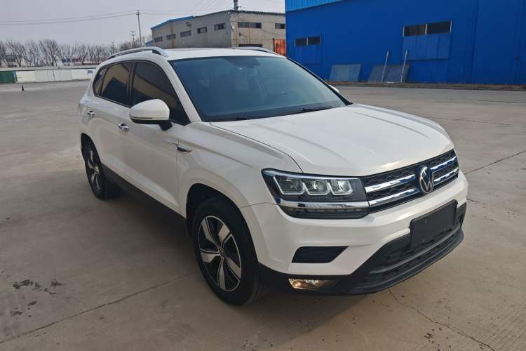 Used Volkswagen Tharu 2022 280TSI Two-Wheel Drive Comfort Edition Front Right 45 Deg