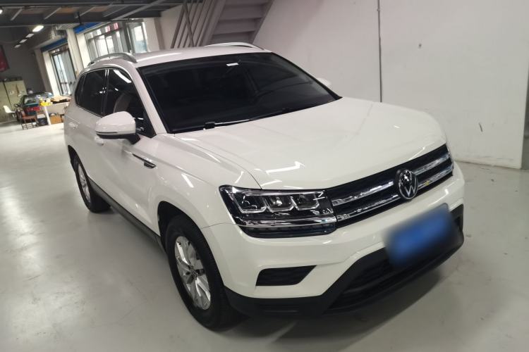 Used Volkswagen Tharu 2022 280TSI Two-Wheel Drive Trend Edition Front Right 45 Deg