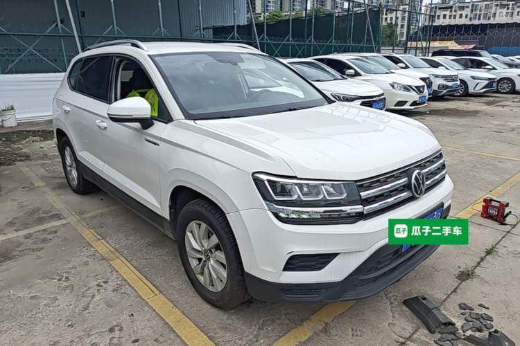 Used Volkswagen Tharu 2022 280TSI Two-Wheel Drive Trend Edition Front Right 45 Deg