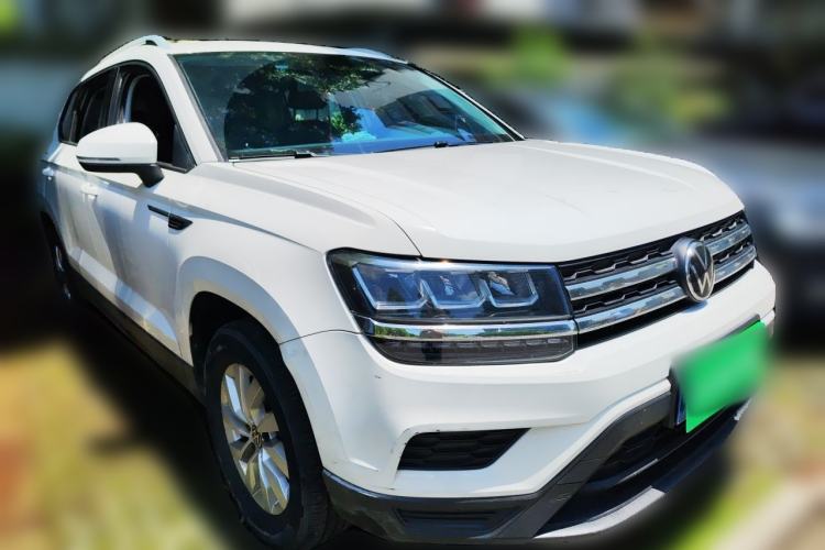 Used Volkswagen Tharu 2022 280TSI Two-Wheel Drive Trend Edition Front Right 45 Deg