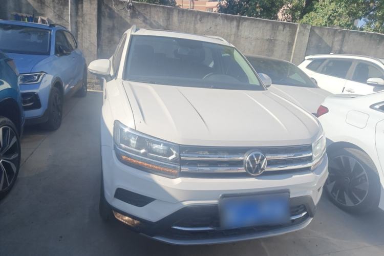 Used Volkswagen Tharu 2022 330TSI Four-Wheel Drive Luxury Edition Front