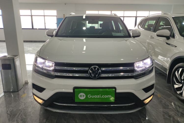 Used Volkswagen Tharu 2022 330TSI Four-Wheel Drive Luxury Edition Front