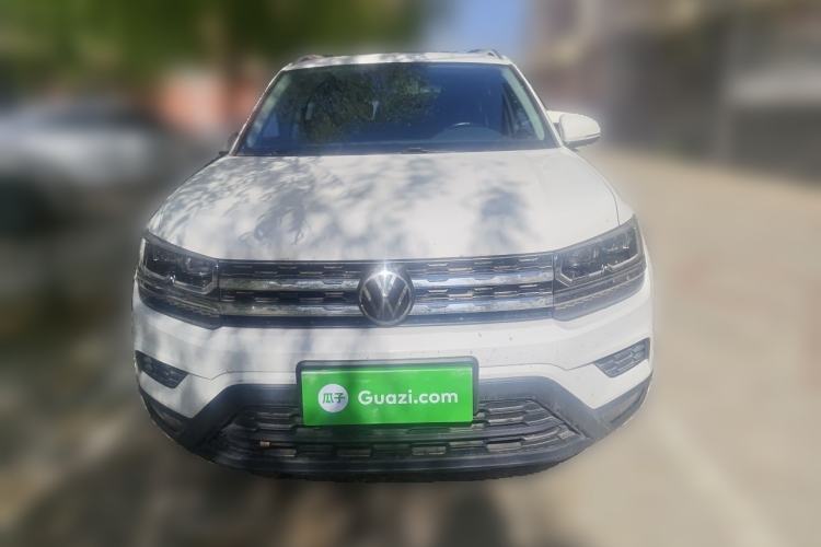 Used Volkswagen Tharu 2022 280TSI Two-Wheel-Drive Luxury Edition Front
