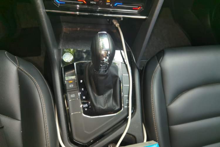 Used Volkswagen Tharu 2022 280TSI Two-Wheel Drive Comfort Edition Gear Lever