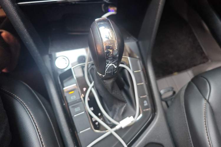 Used Volkswagen Tharu 2022 280TSI Two-Wheel Drive Comfort Edition Gear Lever