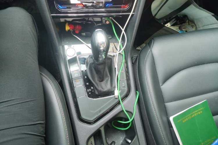 Used Volkswagen Tharu 2022 280TSI Two-Wheel Drive Comfort Edition Gear Lever