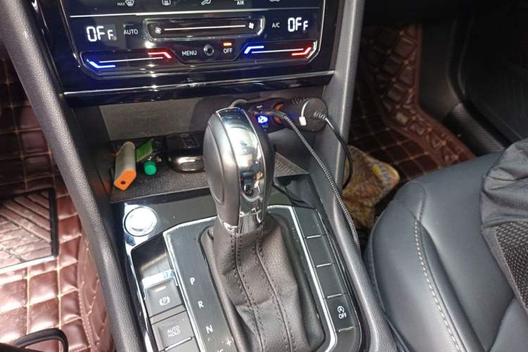 Used Volkswagen Tharu 2022 280TSI Two-Wheel Drive Comfort Edition Gear Lever