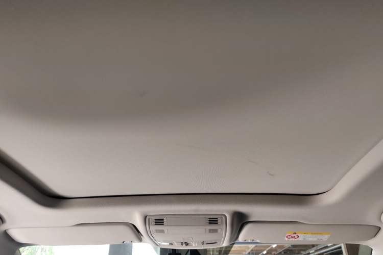 Used Volkswagen Tharu 2022 280TSI Two-Wheel-Drive Luxury Edition Headliner
