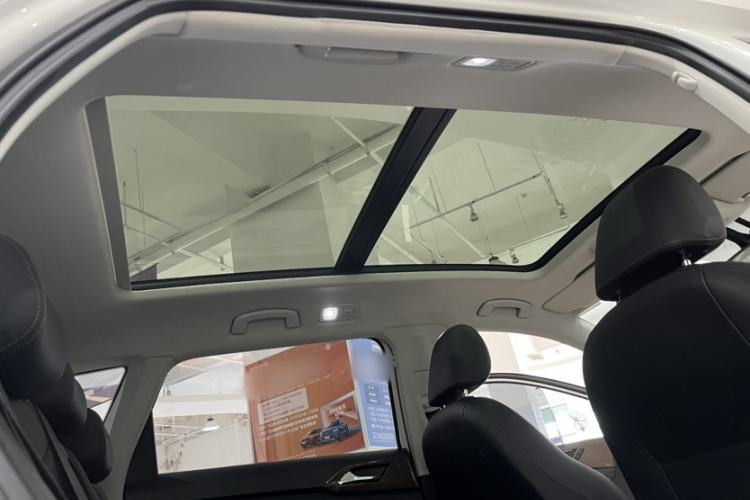 Used Volkswagen Tharu 2022 280TSI Two-Wheel Drive Comfort Edition Headliner