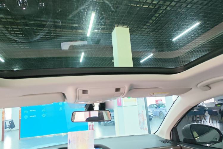 Used Volkswagen Tharu 2022 330TSI Four-Wheel Drive Luxury Edition Headliner