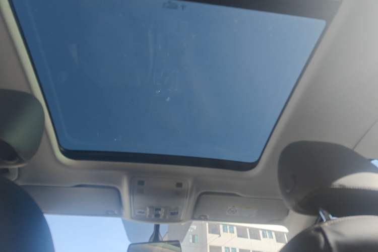 Used Volkswagen Tharu 2022 330TSI Four-Wheel Drive Luxury Edition Headliner