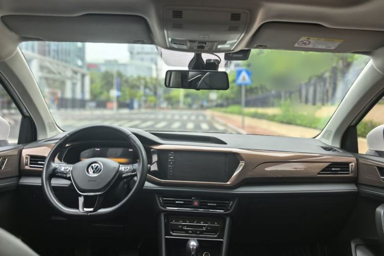 Used Volkswagen Tharu 2022 280TSI Two-Wheel-Drive Luxury Edition Interior 3