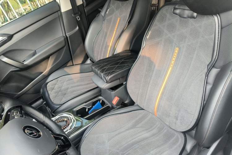 Used Volkswagen Tharu 2022 280TSI Two-Wheel-Drive Luxury Edition Left Front Seat