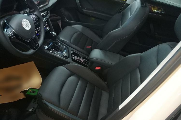 Used Volkswagen Tharu 2022 330TSI Four-Wheel Drive Flagship Edition Left Front Seat