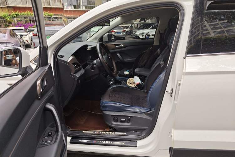 Used Volkswagen Tharu 2022 280TSI Two-Wheel-Drive Luxury Edition Left Front Seat