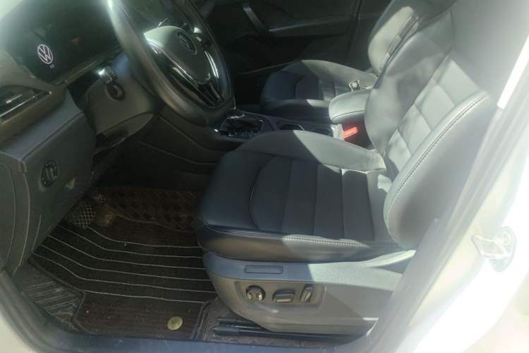 Used Volkswagen Tharu 2022 280TSI Two-Wheel-Drive Luxury Edition Left Front Seat