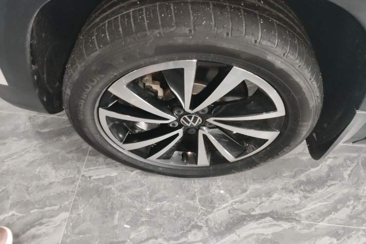 Used Volkswagen Tharu 2022 330TSI Four-Wheel Drive Luxury Edition Left Front Wheel Hub