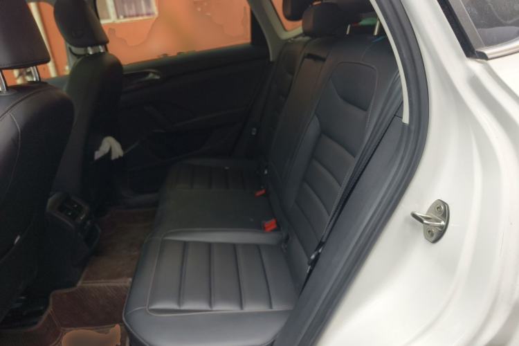 Used Volkswagen Tharu 2022 280TSI Two-Wheel-Drive Luxury Edition Left Rear Seat