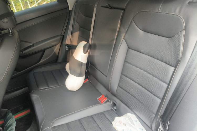 Used Volkswagen Tharu 2022 280TSI Two-Wheel-Drive Luxury Edition Left Rear Seat
