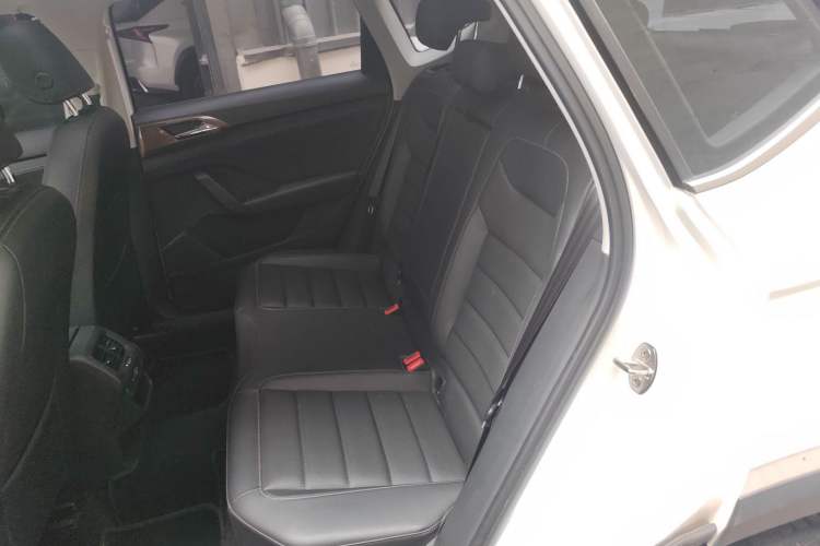 Used Volkswagen Tharu 2022 280TSI Two-Wheel-Drive Luxury Edition Left Rear Seat