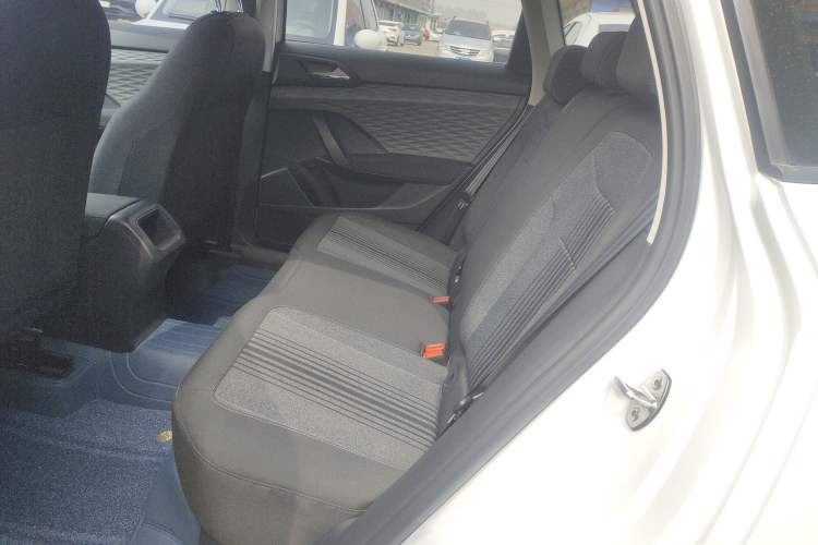 Used Volkswagen Tharu 2022 280TSI Two-Wheel Drive Trend Edition Left Rear Seat