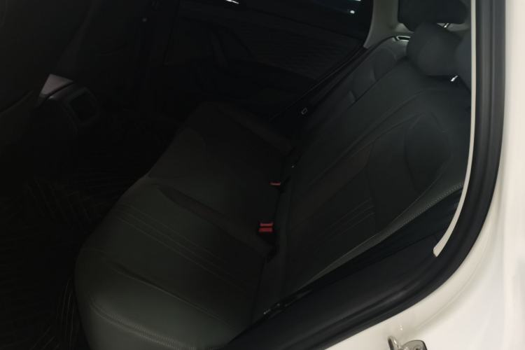 Used Volkswagen Tharu 2022 280TSI Two-Wheel Drive Trend Edition Left Rear Seat