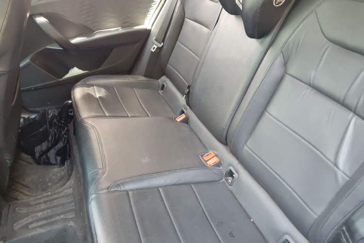 Used Volkswagen Tharu 2022 280TSI Two-Wheel Drive Trend Edition Left Rear Seat
